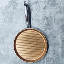 Cooks Essentials 12 inch Round Copper Coated Cast Iron Grill Pan Strong Handle