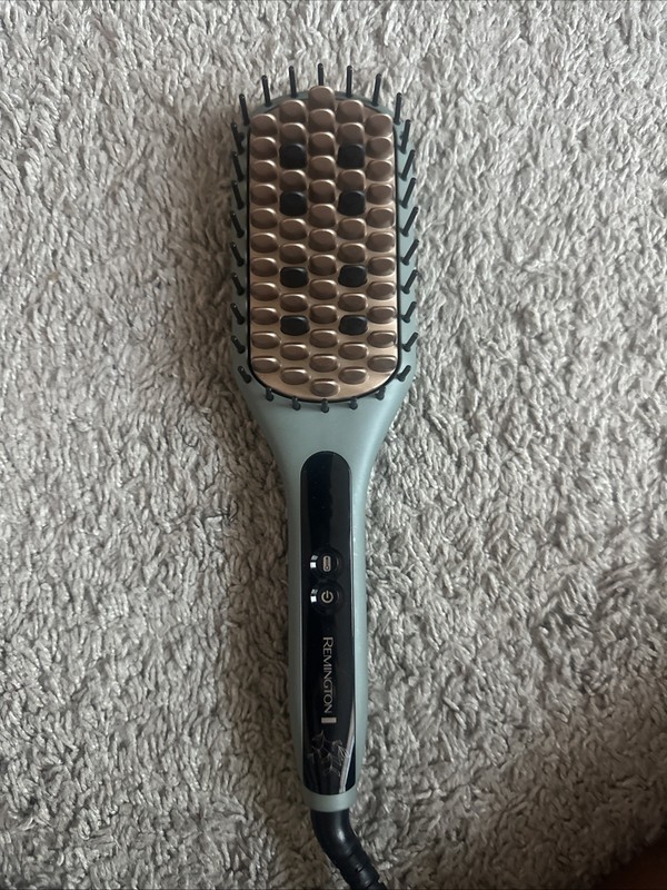 Remington Electric Straightening Brush Green Black Gold with Indicator Light