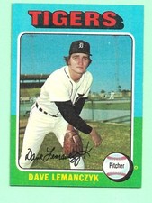 (1) DAVE LEMANCZYK  1975 TOPPS # 571  TIGERS ROOKIE NM+  CARD (N2672). rookie card picture