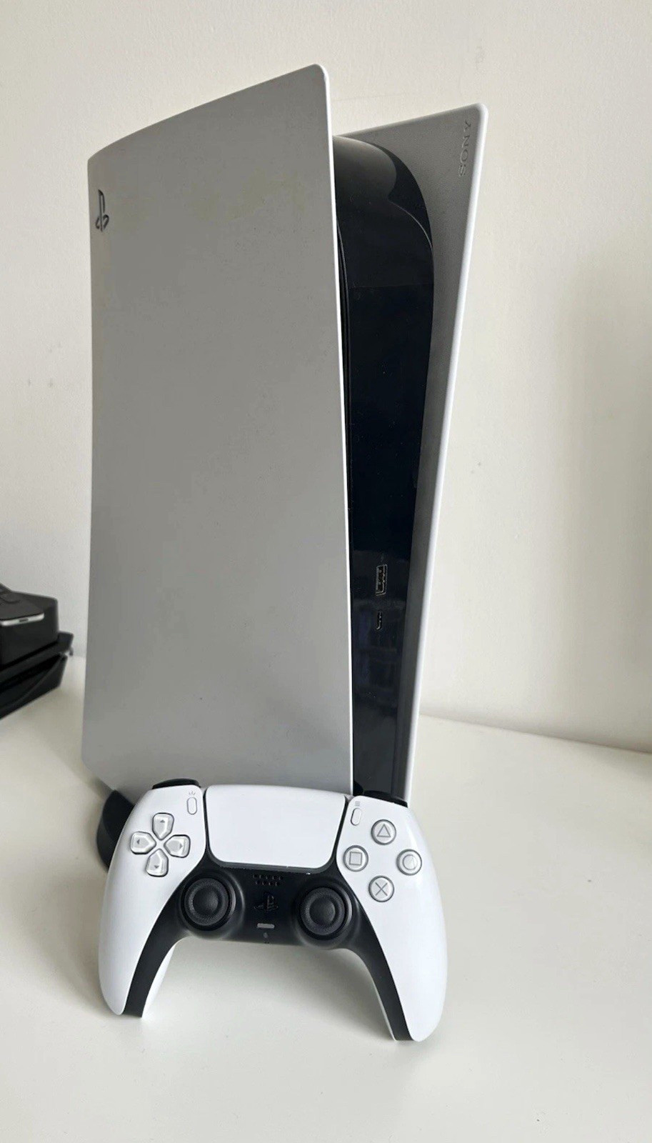 Sony PlayStation 5 Digital Edition Console - White/Black with DualSense