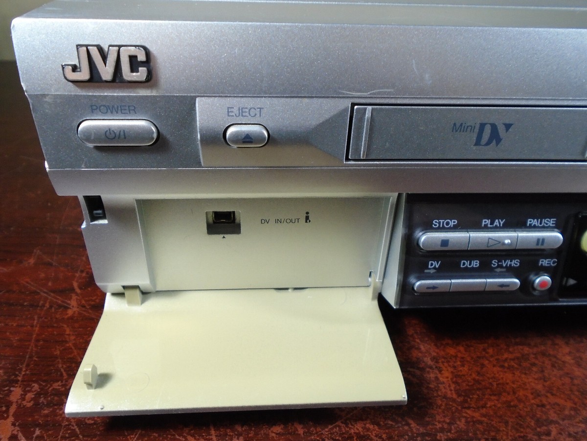 JVC HR-DVS3U MINIDV S-VHS VCR PLAYER RECORDER *no remote JVC HR-DVS3U MINIDV S-VHS VCR PLAYER RECORDER *no remote