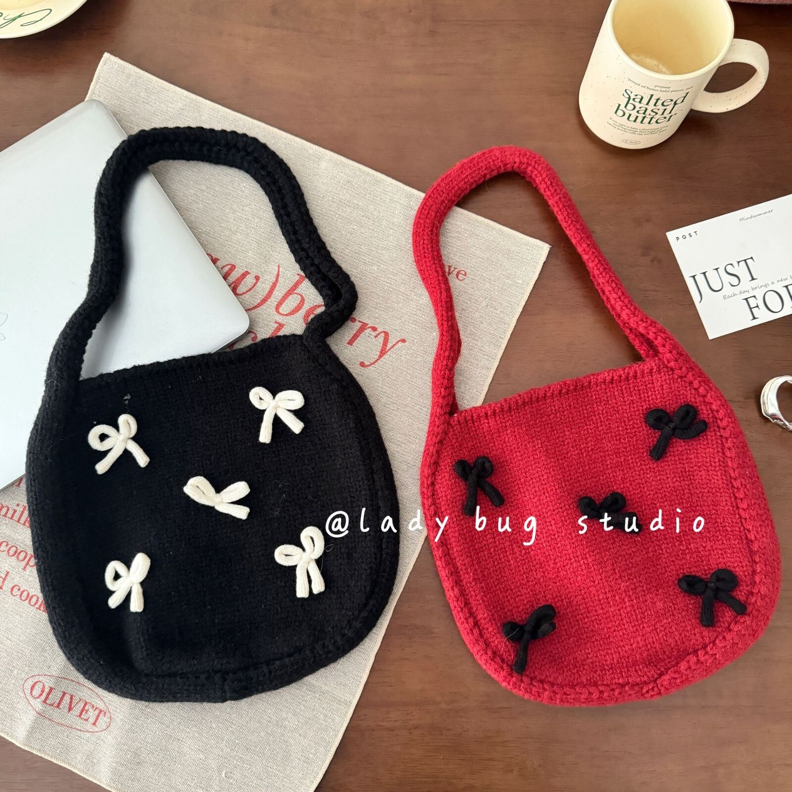 Handmade Knit Tote Bag with Bow Decoration – Stylish Shoulder Bag, Handbag
