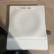 LOT OF 8 RUCKUS ZONEFLEX 7363 ACCESS POINT
