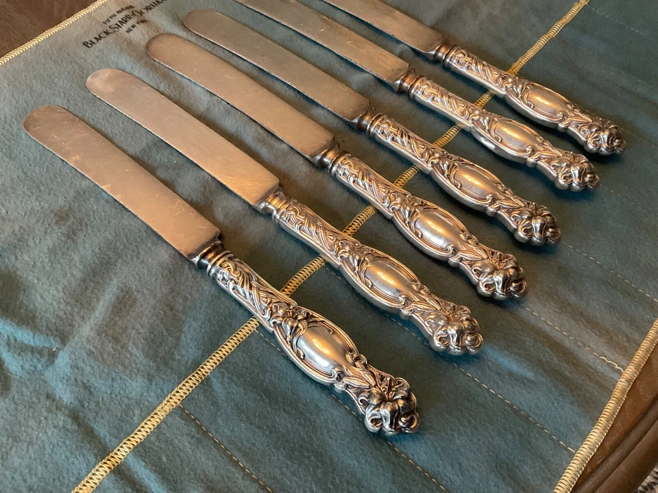 6 CUCHILLOS DE CENA STERLING INTERNATIONAL SIMPSON HALL MILL FRONTENAC ROMOS 8 7/8" Foto 2 de 4