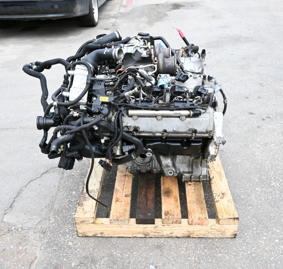 Conjunto de motor N63n motor V8 4.4 OEM BMW F01 F06 F10 N63B44B 13-16 ¡Garantizado! Foto 2 de 4