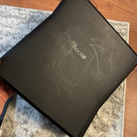 Xbox 360 Slim 4 GB Console Game Lot Bundle Tested Working