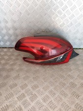 Feu arrière Peugeot 208