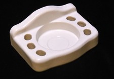 VINTAGE BATHROOM WHITE CERAMIC WALL MOUNT CUP AND TOOTHBRUSH HOLDER