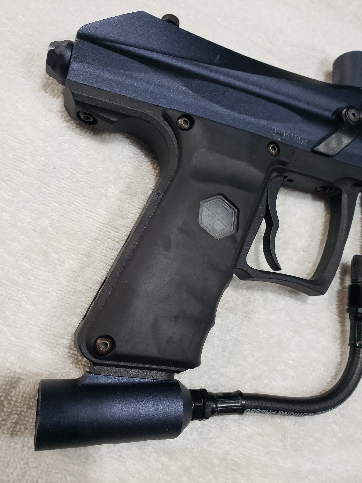 FAST Spyder VS1 E Grip Electronic Paintball Gun With Eyes Semi Ramping