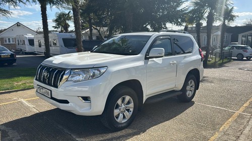 Toyota Land Cruiser D-4D Active - Reduced - Picture 2 of 5