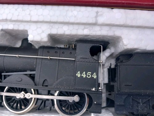 Airfix GMR OO Gauge - LMS Fowler 0-6-0 . - Picture 4 of 5