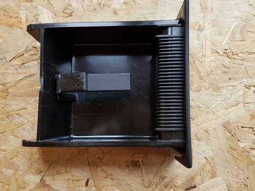 SAAB 9000 DASHBOARD FRONT ASHTRAY - Picture 2 of 4