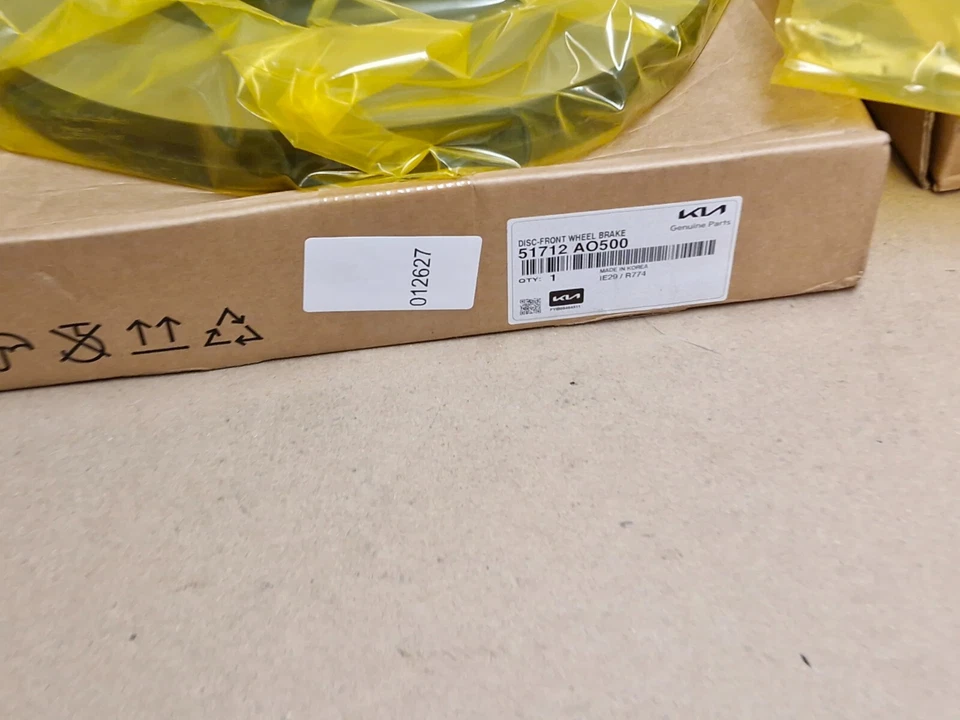 Kia Niro Mk2 EV Front Brake Disc Set 2022-on 51712AO500 51712-AO500 Genuine NEW - Image 2 of 4