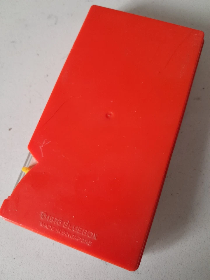 Juegos de acción deportivos portátiles de plástico vintage años 70 Tomy Bluebox Marx todos completos Foto 3 de 4