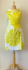 Trina Turk Size L 10/12 Yellow Bold Floral Retro Fit & Flare Dress