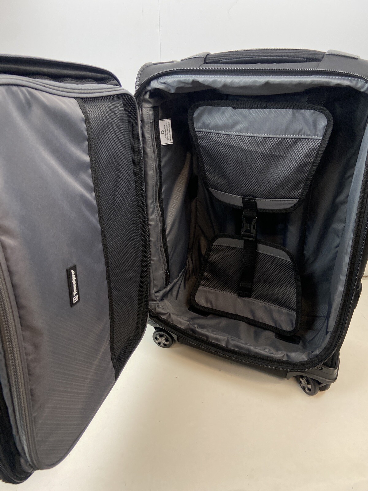 Travelpro Crew VersaPack Max Carry-On Spinner Suitcase Luggage 
