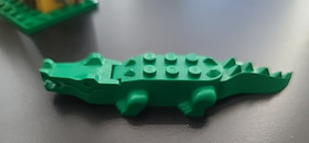 LEGO Set 6246 Pirates: Islanders Crocodile Cage 100% Complete w/Manual