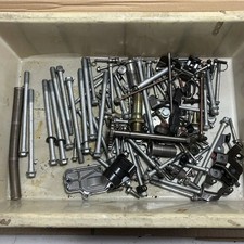 Kawasaki ZX12R Bolts V0183