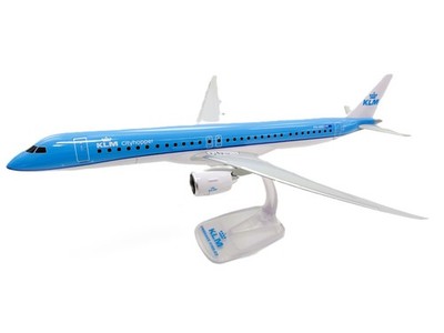 PPC KLM Cityhopper Embraer E-195-E2 PH-NSX Desk Display Model 1/100 AV Airplane