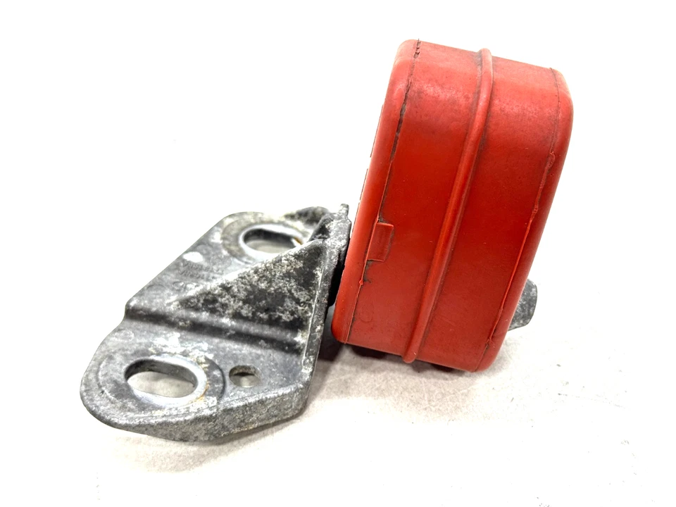 Soporte de suspensión de escape trasero AUDI TT 2007-2010 FWD OEM 8J0253144K Foto 4 de 4