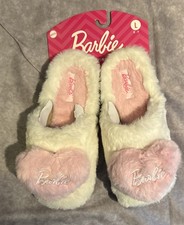 Barbie HEARTS Fluffy Slippers Pink Soft Indoor/Outdoor Women  s Sz L 8-9 NEW