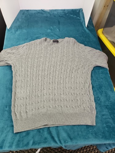 Long Sleeve Cable Knit Sweater Size 