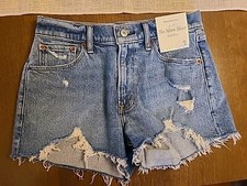 NEW Abercrombie Fitch Mid Rise The Mom Shorts Size 2 26 Distressed Essential