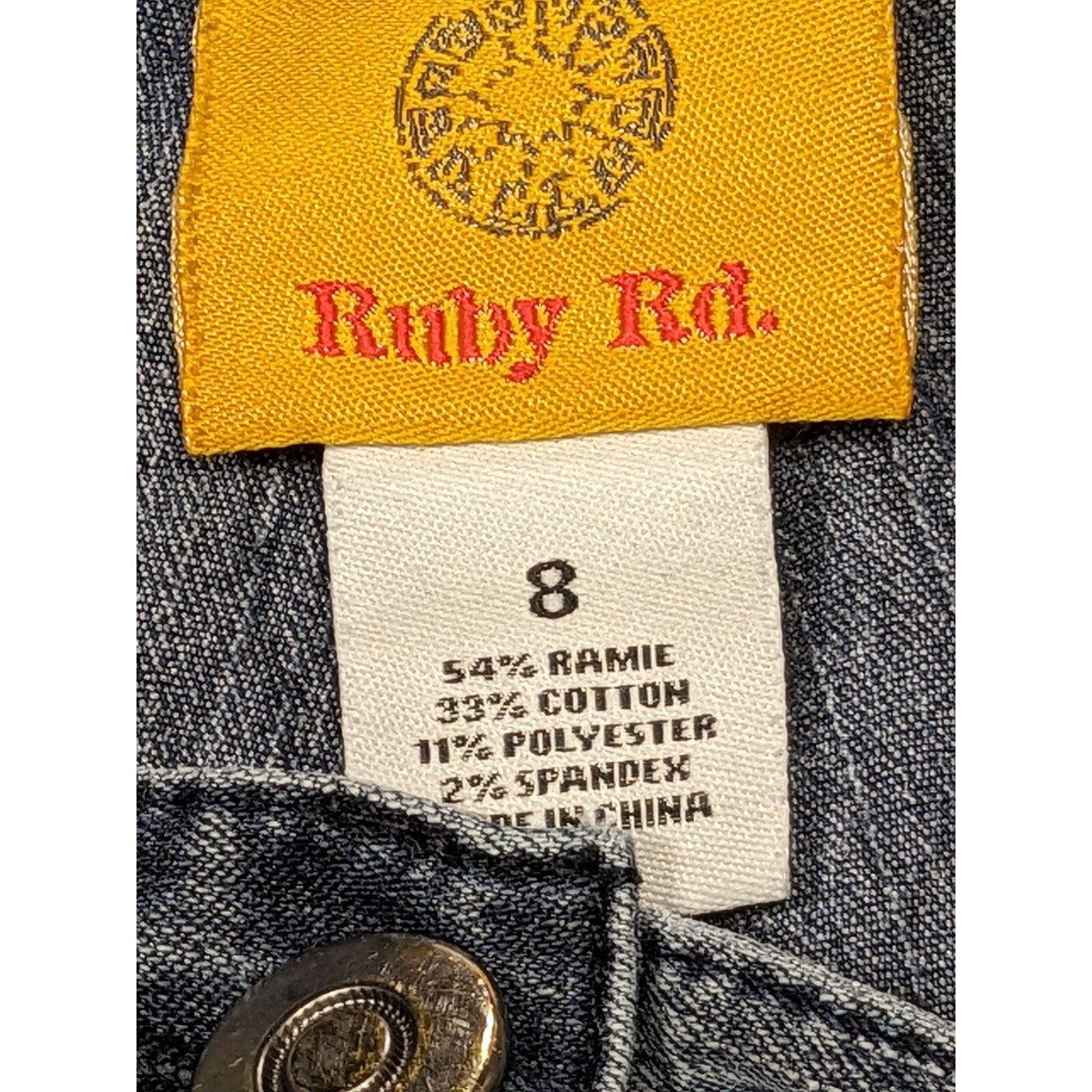 Ruby Rd Womens Size 8 Distressed Patchwork Croppe… - image 5