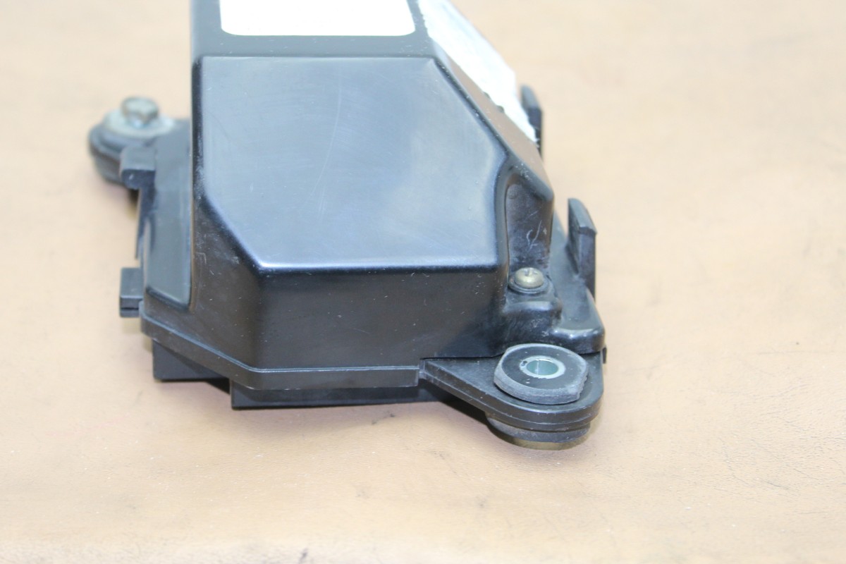 1985 KAWASAKI ZX750 GPZ (#422) ELECTRIC CASE JUNCTION RELAY FUSE