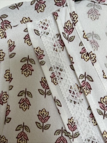 NEW! Croft and Barrow ~White Floral ~ Nightgown / Lounge ~Size XXL - Picture 5 of 11