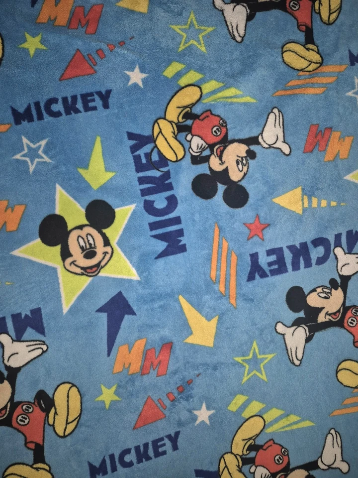 Manta de bebé azul Mickey Mouse estrellas amarillas flecha satinado tiro pequeño 40x50 Foto 4 de 4