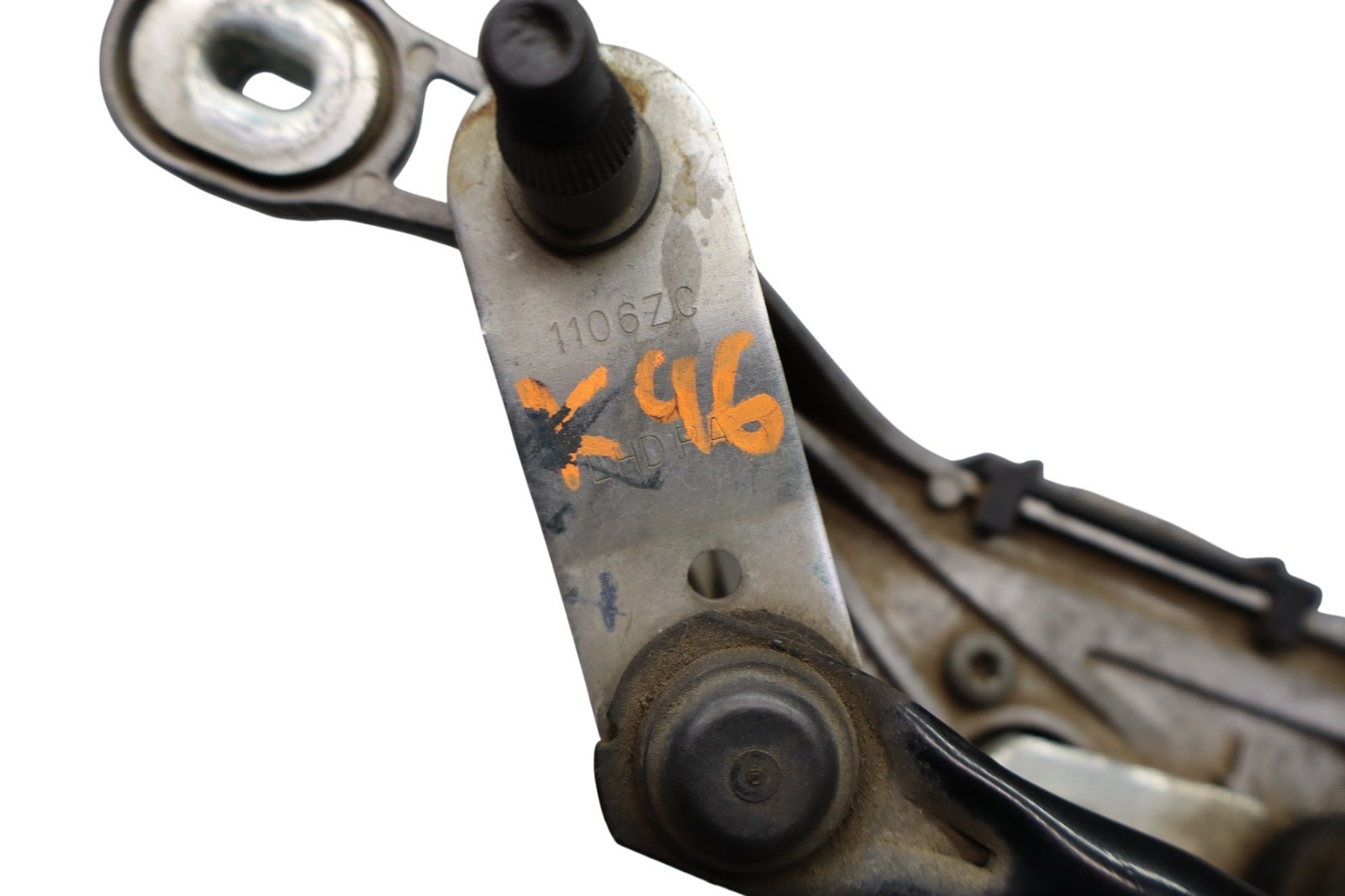14-20 Maserati Ghibli M157 Front Windshield Wiper Motor Linkage 670007561 Oem