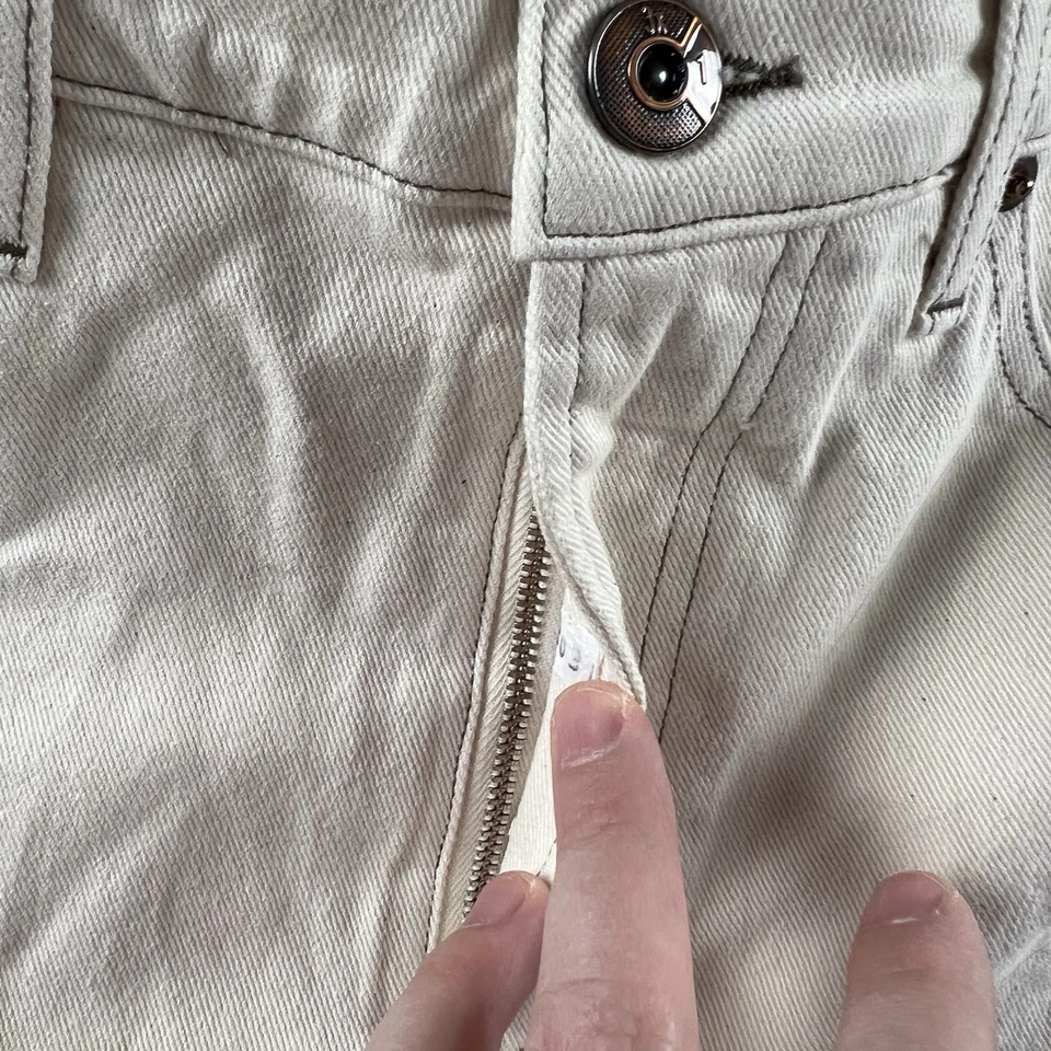 3x1 NYC Jeans Women’s Size 31 Ivory Chalk Denim 31x32 Straight Leg Made In Italy - Image 3 of 4