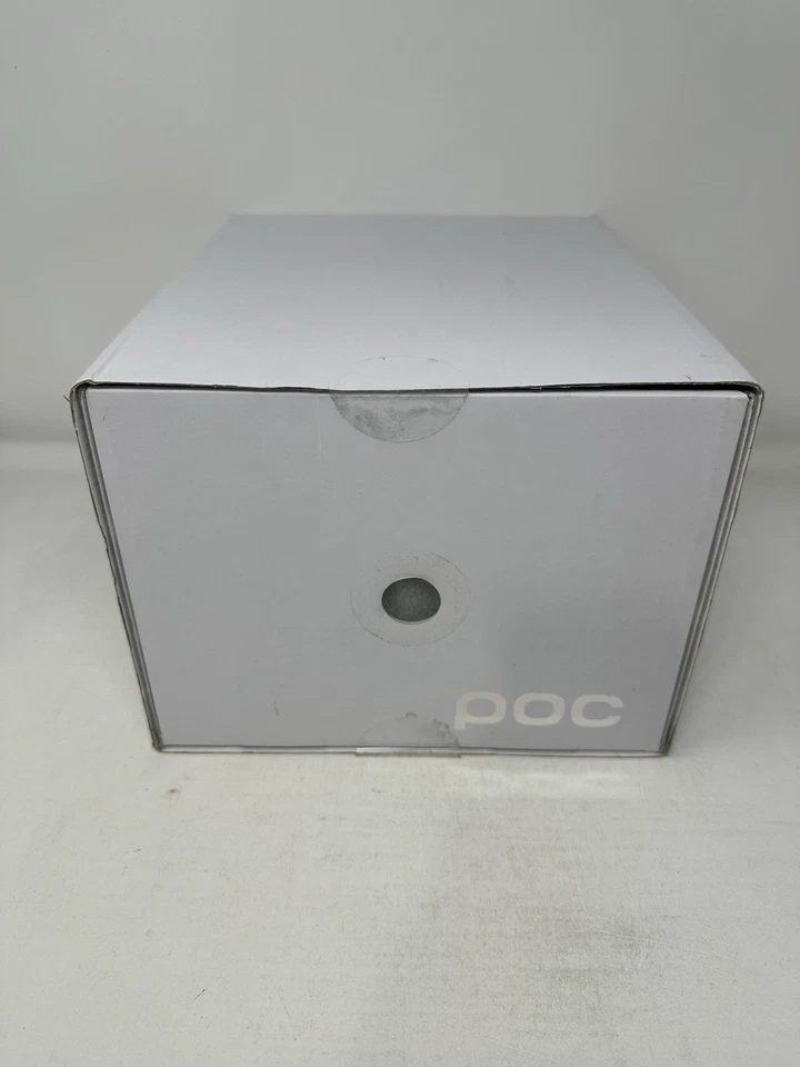 POC,Ventral Lite,50-56 骑行头盔 铀 黑色 Matt Raceday - S- 开箱 — 第 3/4 张图片