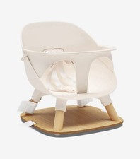 Lalo Booster Seat - Grapefruit