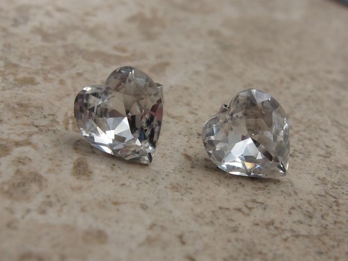KristLand Orecchini Donna In Lega D'Argento Con Zirconi Cubici - Placcati Oro Bianco, 3,2x0,9cm - Regalo In Confezione