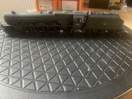 Hornby (R2776) 46212 Herzogin von Kent umbenannt und nummeriert verwitterte Echtkohle | Condition: Used