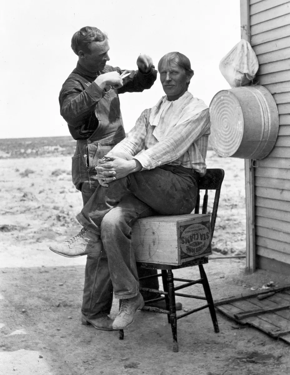 Black Nevada Series - Barbershop Las - Art Print