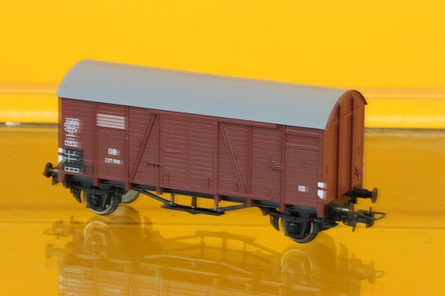 Liliput 25503 gedeckter Güterwagen DB  | Condition: Neu