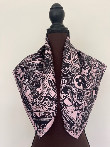 Louis Vuitton Paris Stamps Luggage Trunks Travel Black Pink Silk Scarf - Afbeelding 15 van 16