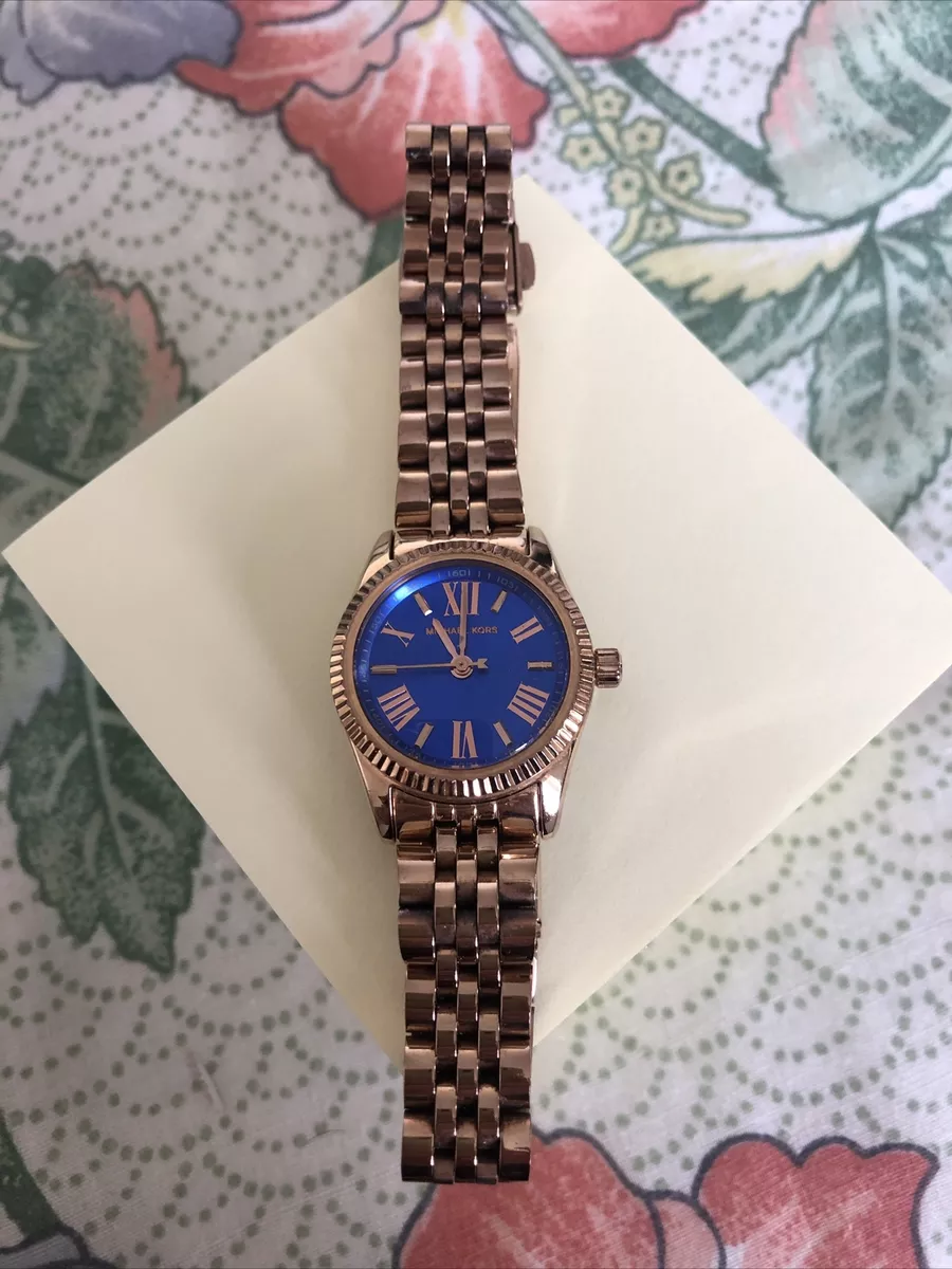 Michael kors hotsell lexington blue