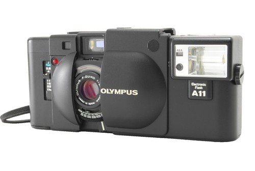 Olympus Auto Eye Rangefinder 35mm Film Camera w/ D.Zuiko 45mm F2.8