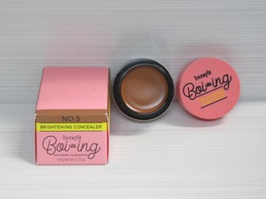 benefit brightening concealer