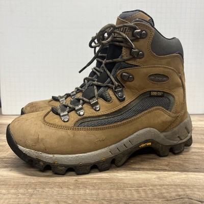 Vasque Women's 7145 St. Elias FG GTX Gore-Tex Hiking Boots Cognac Size 9 US