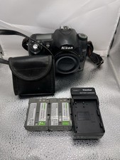 Nikon D50 Digital SLR Camera 6.1 MP Black With Batteries