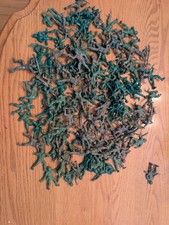 120 Vintage Toy Soldiers