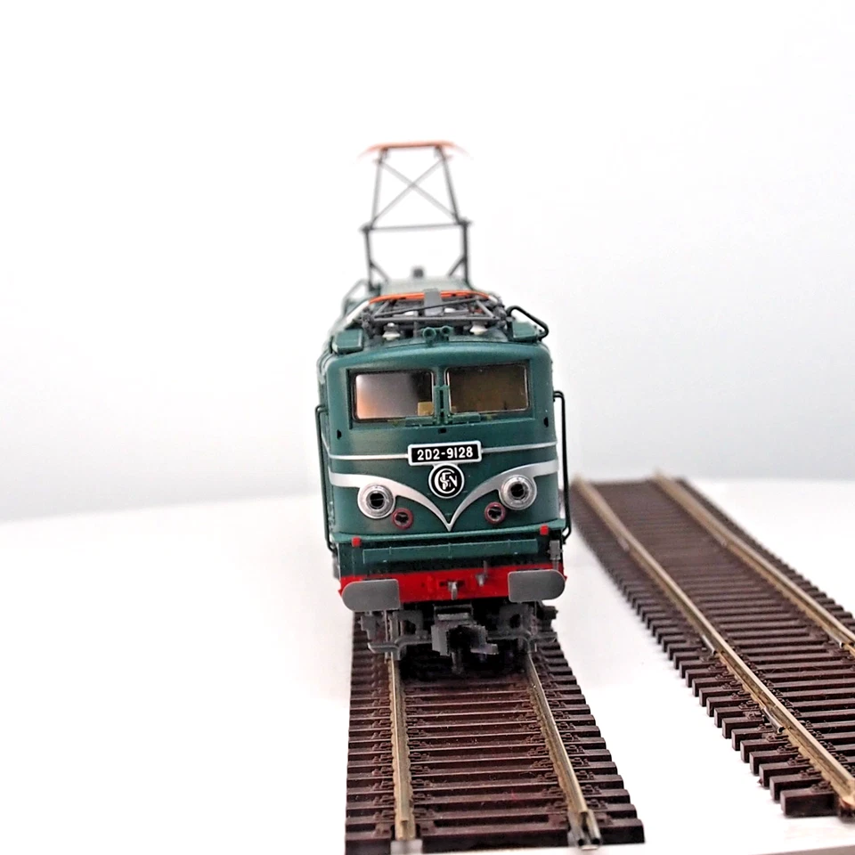 Locomotive électrique 2D2 - 9128 SNCF, HO ANALOGIQUE Ep IV DC - Ref 70470 ROCO - Photo 4/4