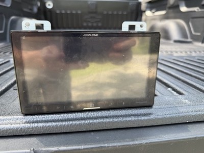 Alpine iLX-W670 7'' Double DIN