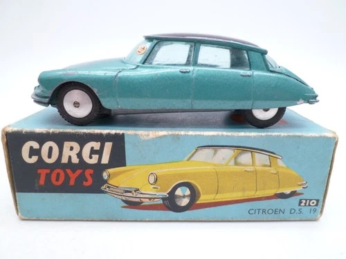 VINTAGE CORGI TOYS 210 CITROEN DS 19 IN ORIGINAL BOX 1957
