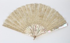 Tiffany  Co. Mother of Pearl, Lace  14k Gold Fan with Original Box c. 1900-05